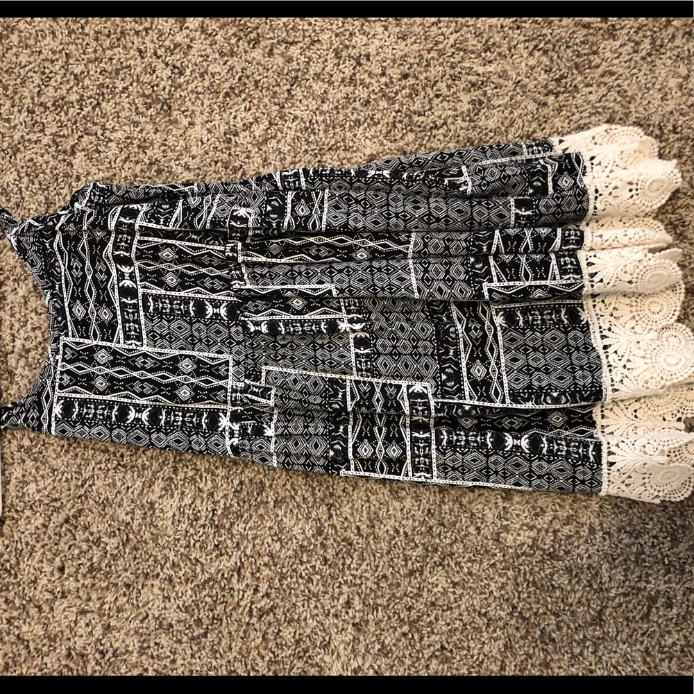 black and white patterned target dress size 7